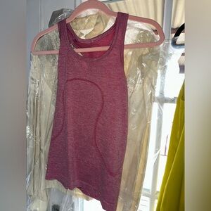 Lululemon Pink Sparkle Tank Top Sz Small